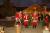 Trio Christmas Jazz Band devant le Point Chaud