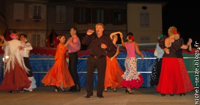 Chanson Granada et les danseuses Sévillanes